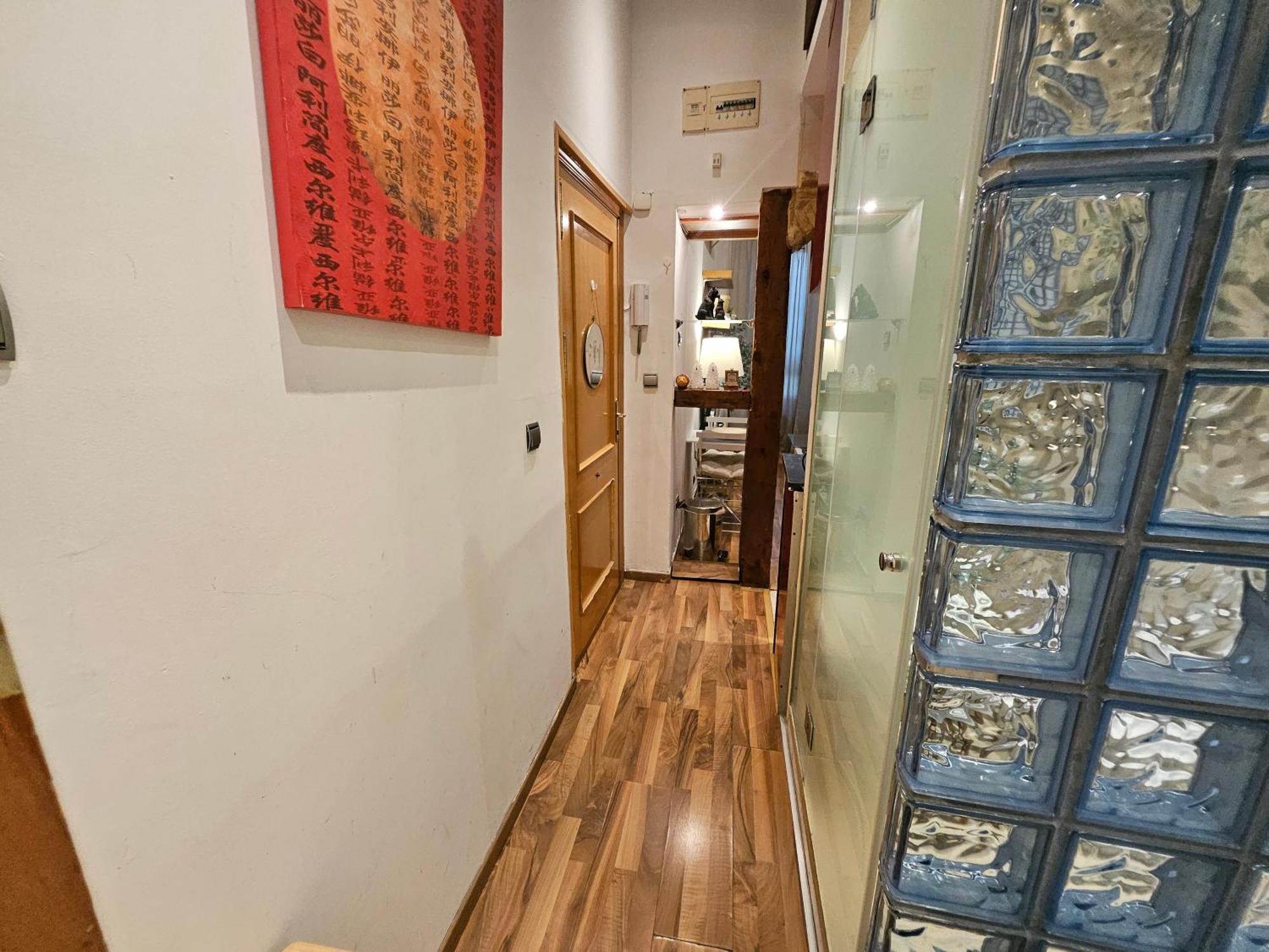 Pequeno Apartamento En El Centro De Madrid Luaran gambar