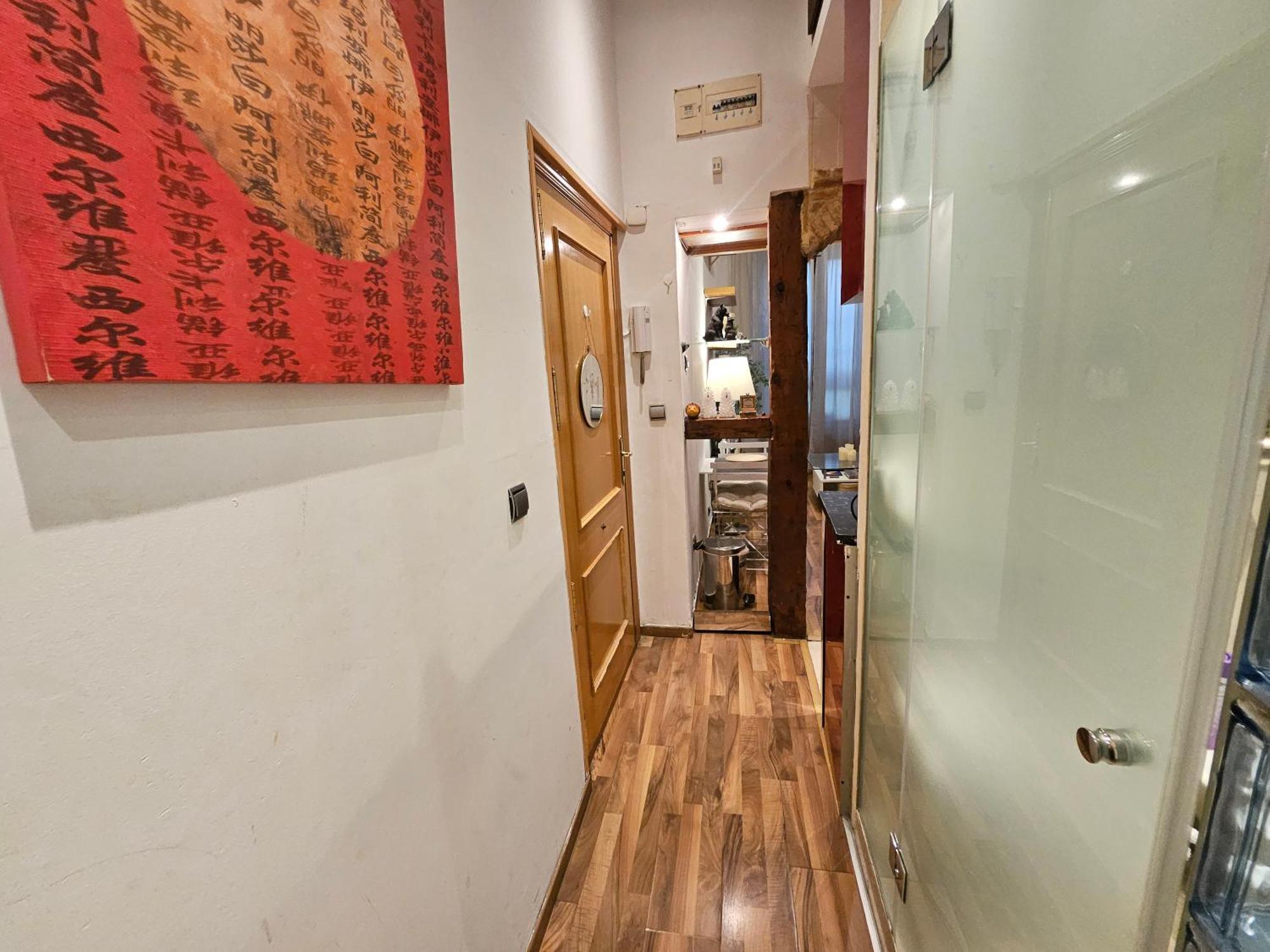 Pequeno Apartamento En El Centro De Madrid Luaran gambar