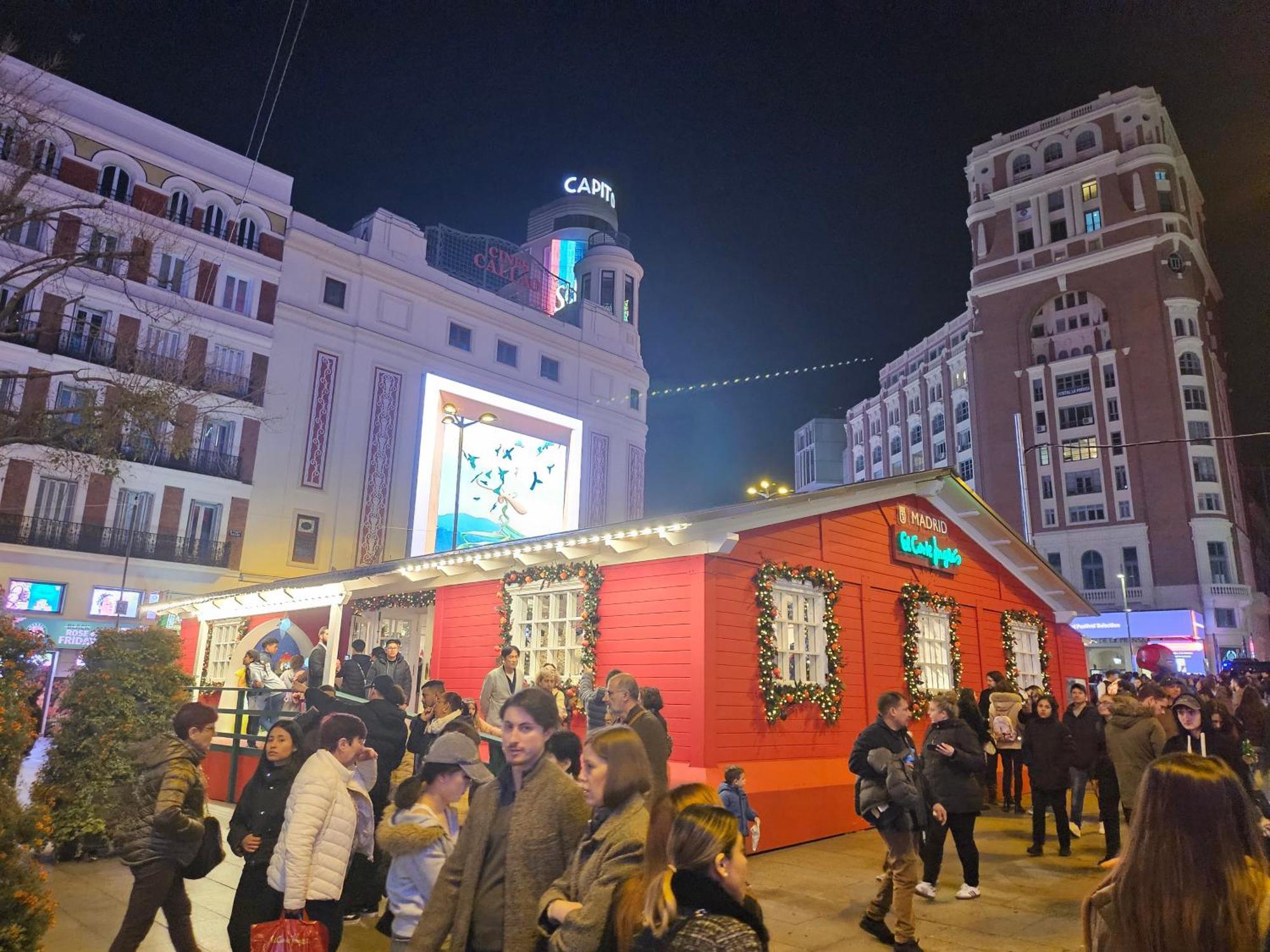 Pequeno Apartamento En El Centro De Madrid Luaran gambar
